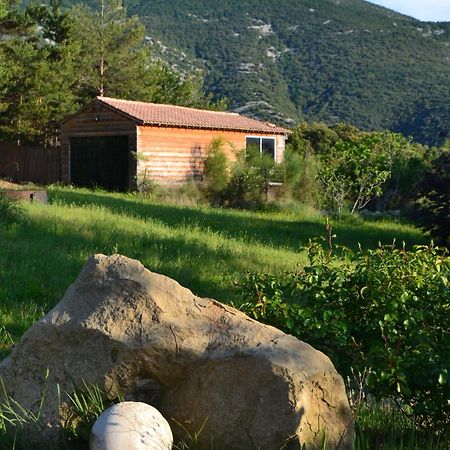 Gite "Bois-Mariage" Mollans-sur-Ouveze Exterior photo