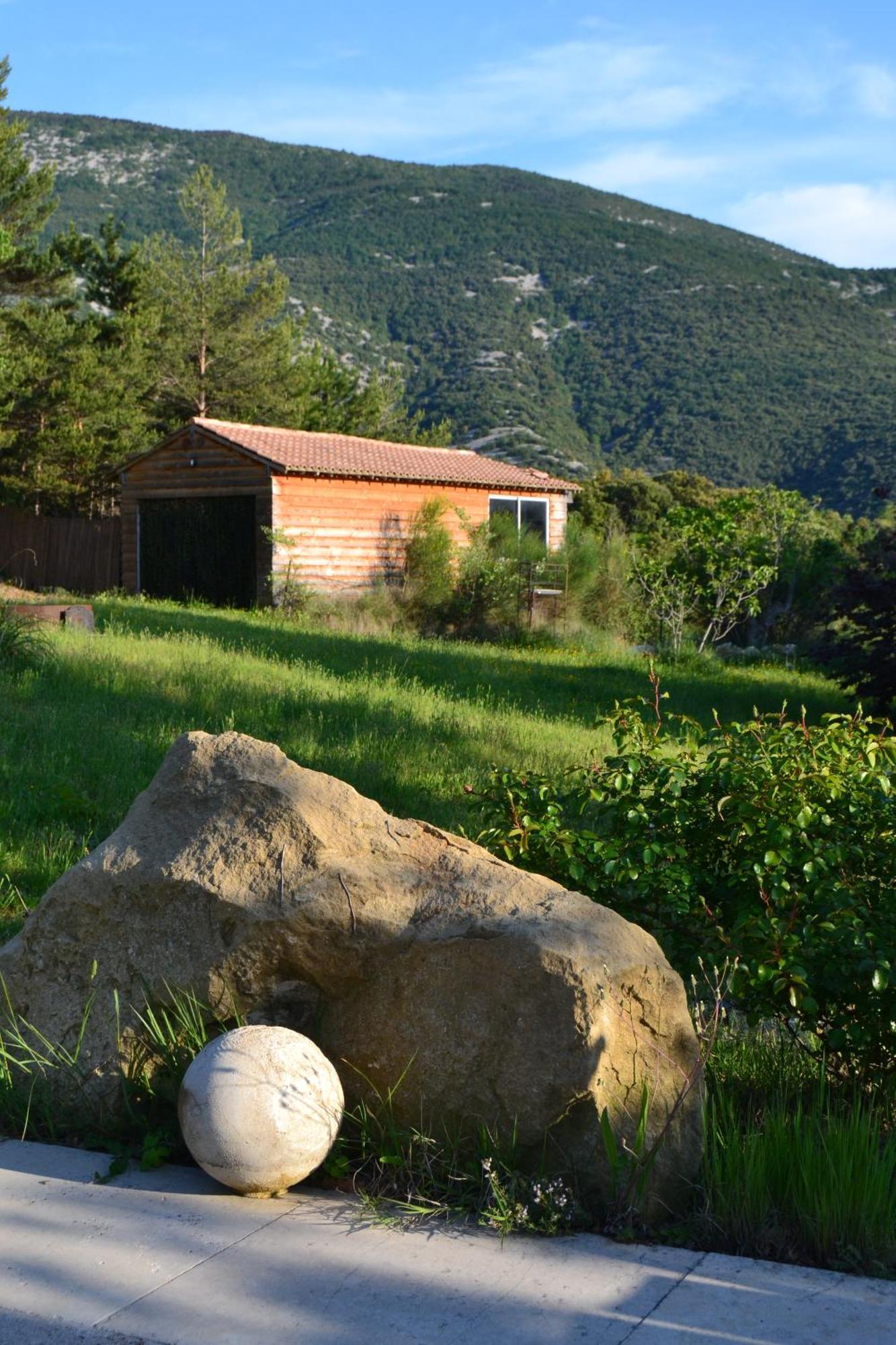 Gite "Bois-Mariage" Mollans-sur-Ouveze Exterior photo